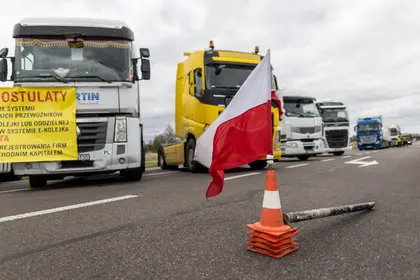 Латвія, Литва та Естонія оголосили Польщі демарш через блокаду кордону з Україною