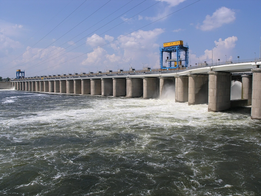 The Kakhovka Hydroelectric Power Plant Riddle: Environmental and Energy Perspectives