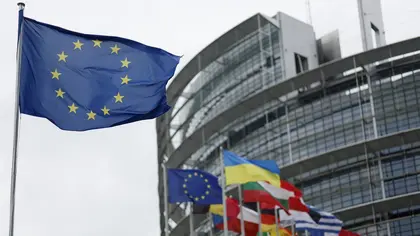 أوكرانيا تحذّر من "عواقب وخيمة" في حال انقسام الاتحاد الأوروبي بشأن عضويتها