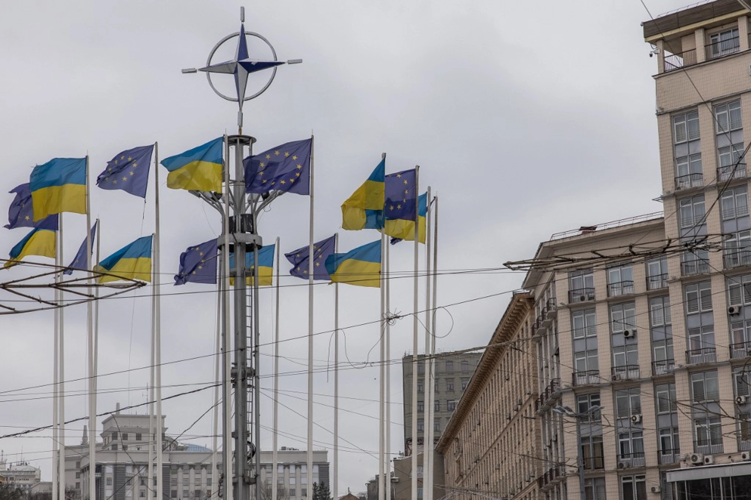 EU Leaders Vow to Overcome Orban Block on Ukraine Aid