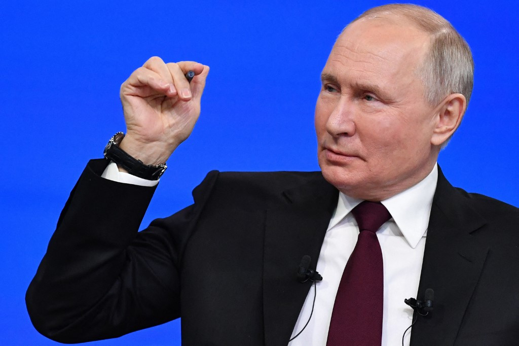 Путин обещает «суровое» наказание за вмешательство России в выборы