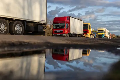 Polish Truckers Resume Blockade of Key Ukraine Checkpoint