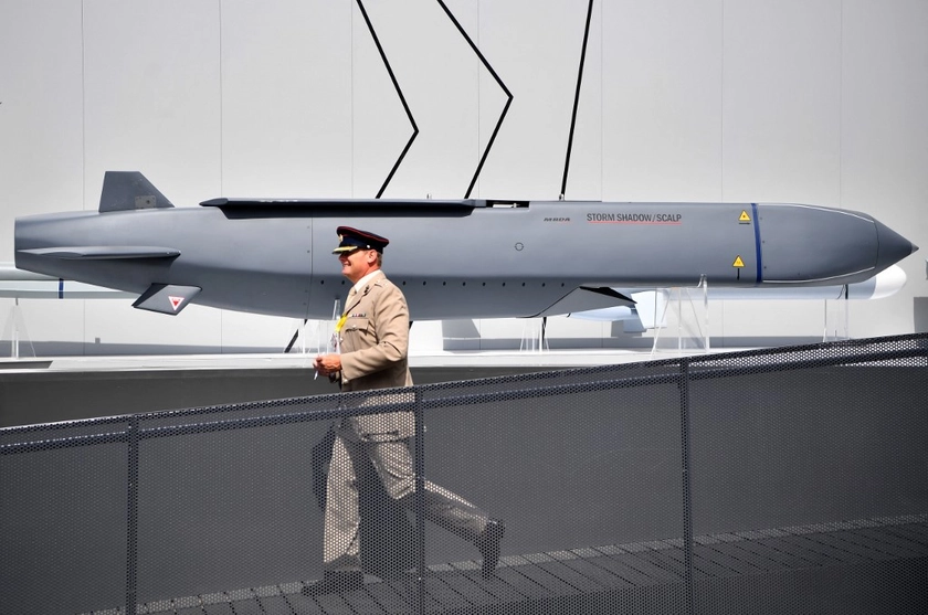 UK Sends More Storm Shadow Missiles to Ukraine