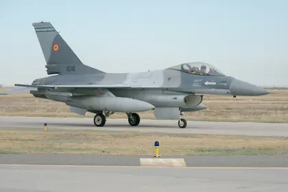 هولندا ستسلم 18 طائرة من طراز اف-16 إلى أوكرانيا