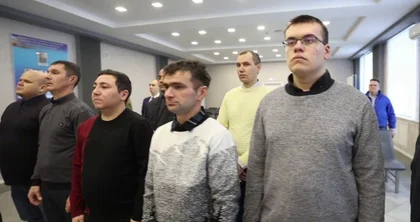 Migrants in Russia Served Draft Summons at Naturalization Ceremonies
