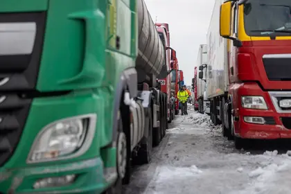 Polish Farmers Suspend Border Protest But Truckers Remain