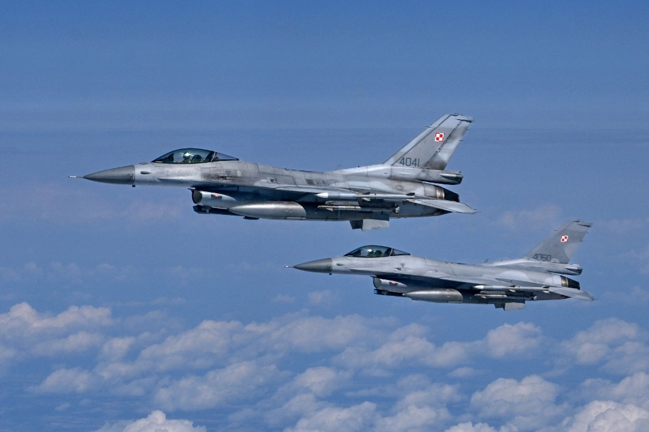 Ukrainian F-16s Get Latest US Air Force Electronic Warfare and Jamming Software