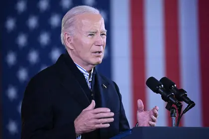 Biden Urges Congress to Approve Additional Funding for Ukraine