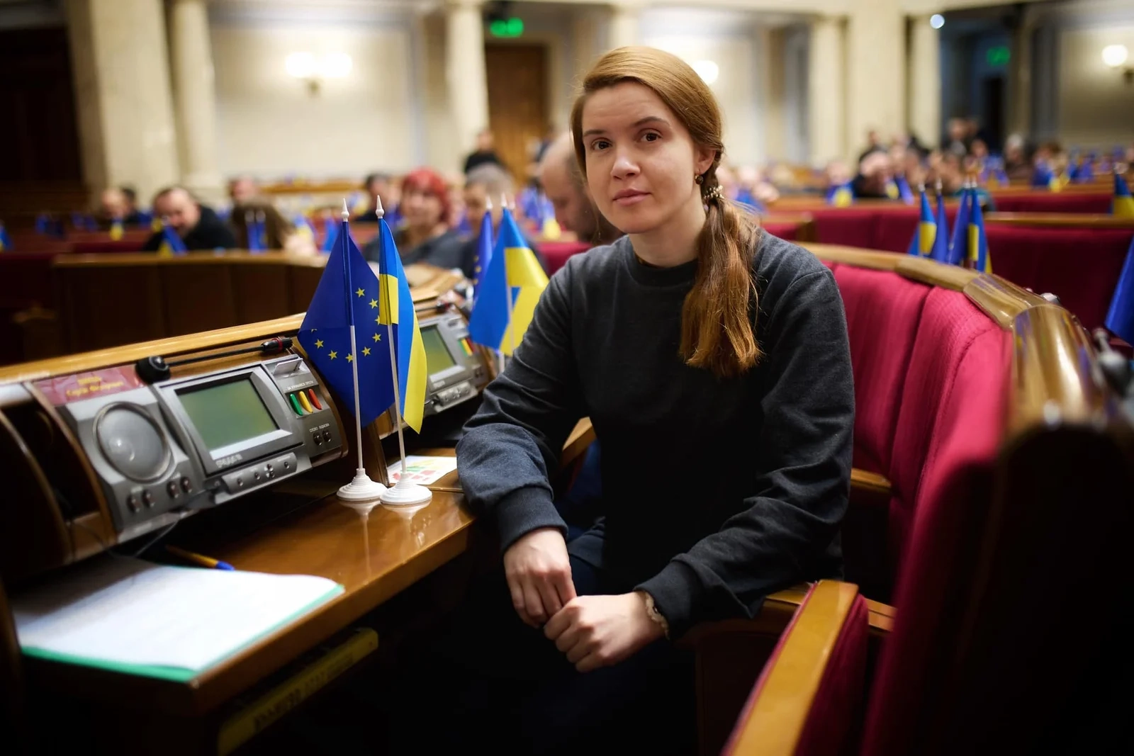 "Слабка фракція та партія не потрібна": Марʼяна Безугла залишає "Слугу Народу"