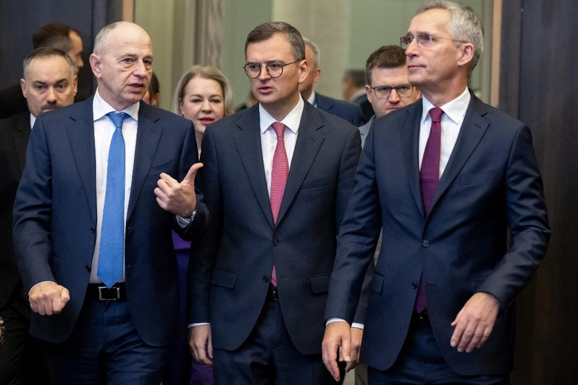 Kyiv Hoping NATO Allies Will Agree to Hasten Air Defense to Ukraine