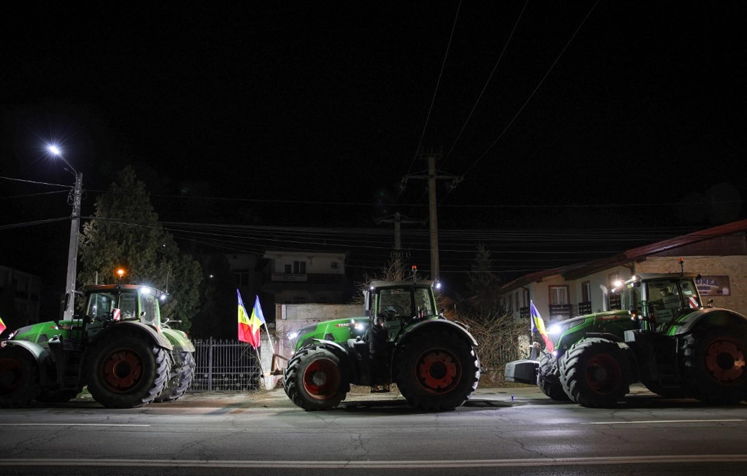 Truck Drivers, Farmers Protest in Romania About Tax, Block Border with Ukraine