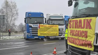 Польські перевізники призупинять блокаду кордону з Україною від середи