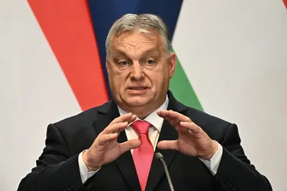 Hungary Proposes 'Yearly' Review of EU Aid to Ukraine Amid 'Frozen Funds' Dispute