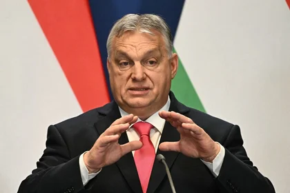 Hungary Proposes 'Yearly' Review of EU Aid to Ukraine Amid 'Frozen Funds' Dispute