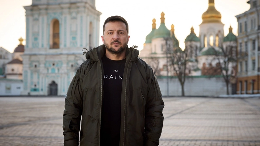 Zelensky Proposes Multiple Citizenship for Diaspora and Foreign Fighters On the Day of Unity