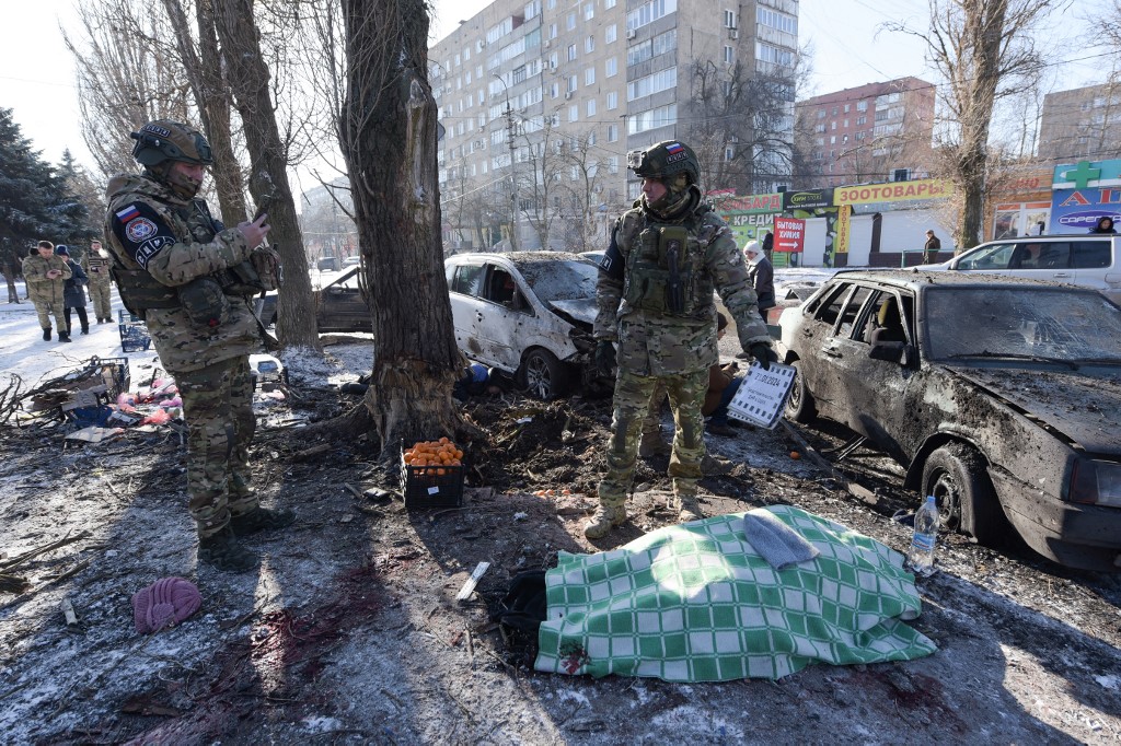 Ukraine’s Military Denies Shelling of Donetsk Market that Killed 27 People