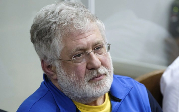 Коломойському продовжили термін тримання під вартою, але зменшили заставу