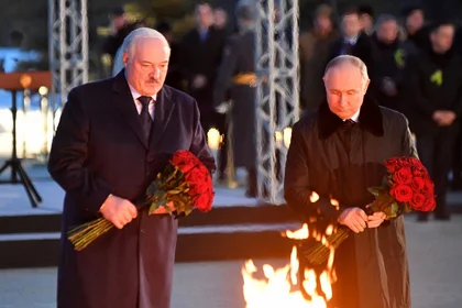 Putin Repeats False Ukraine Nazi Claims at Leningrad Siege Memorial