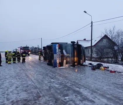 Автобус з українцями потрапив в ДТП в Польщі: 20 постраждалих