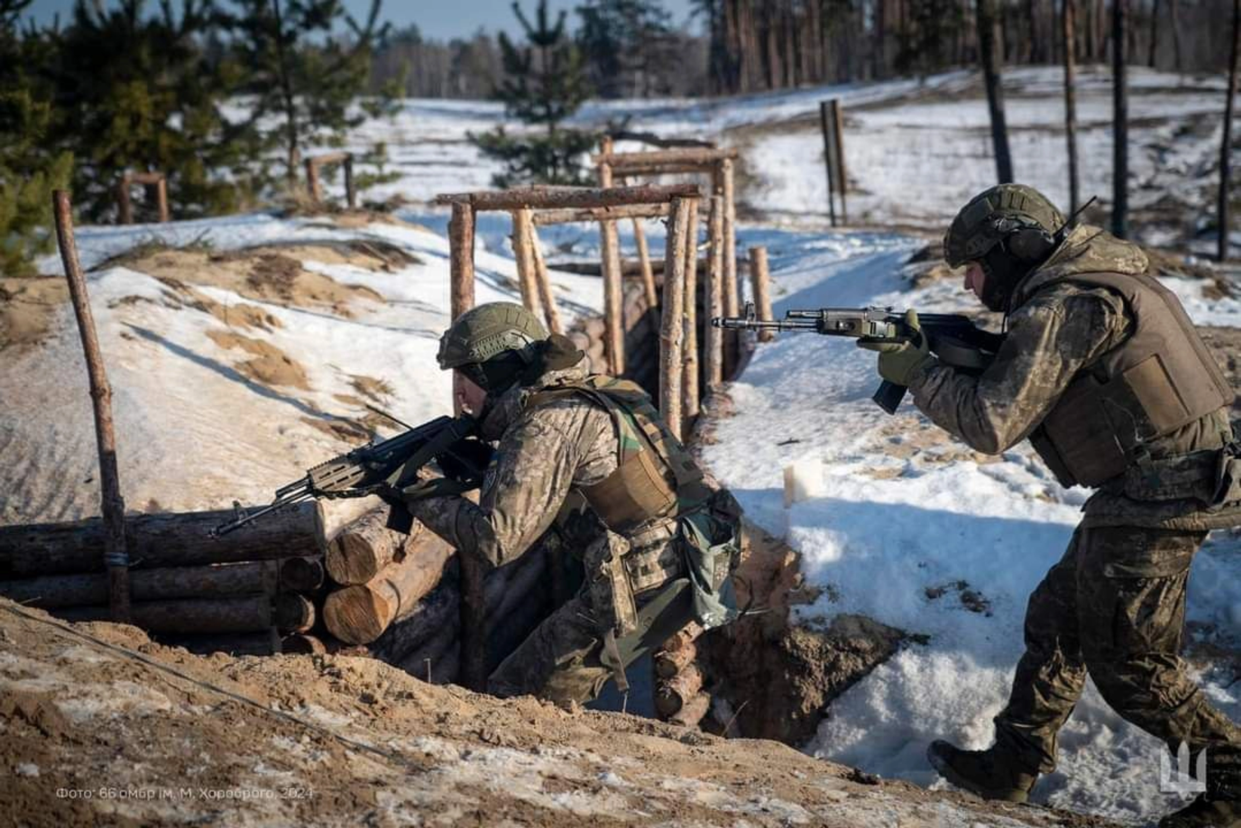 На фронті відбулося майже 100 бойових зіткнень за добу