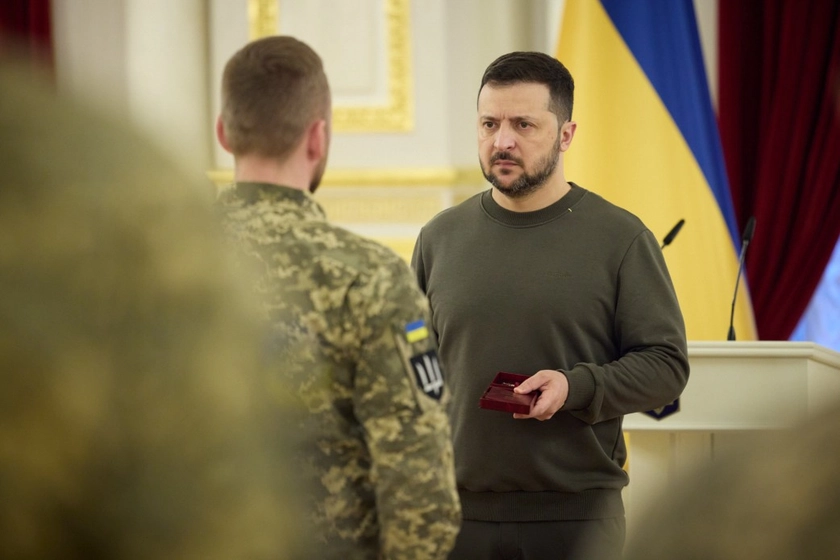 Зеленський нагородив бійців ГУР, які затопили «Івановєц»