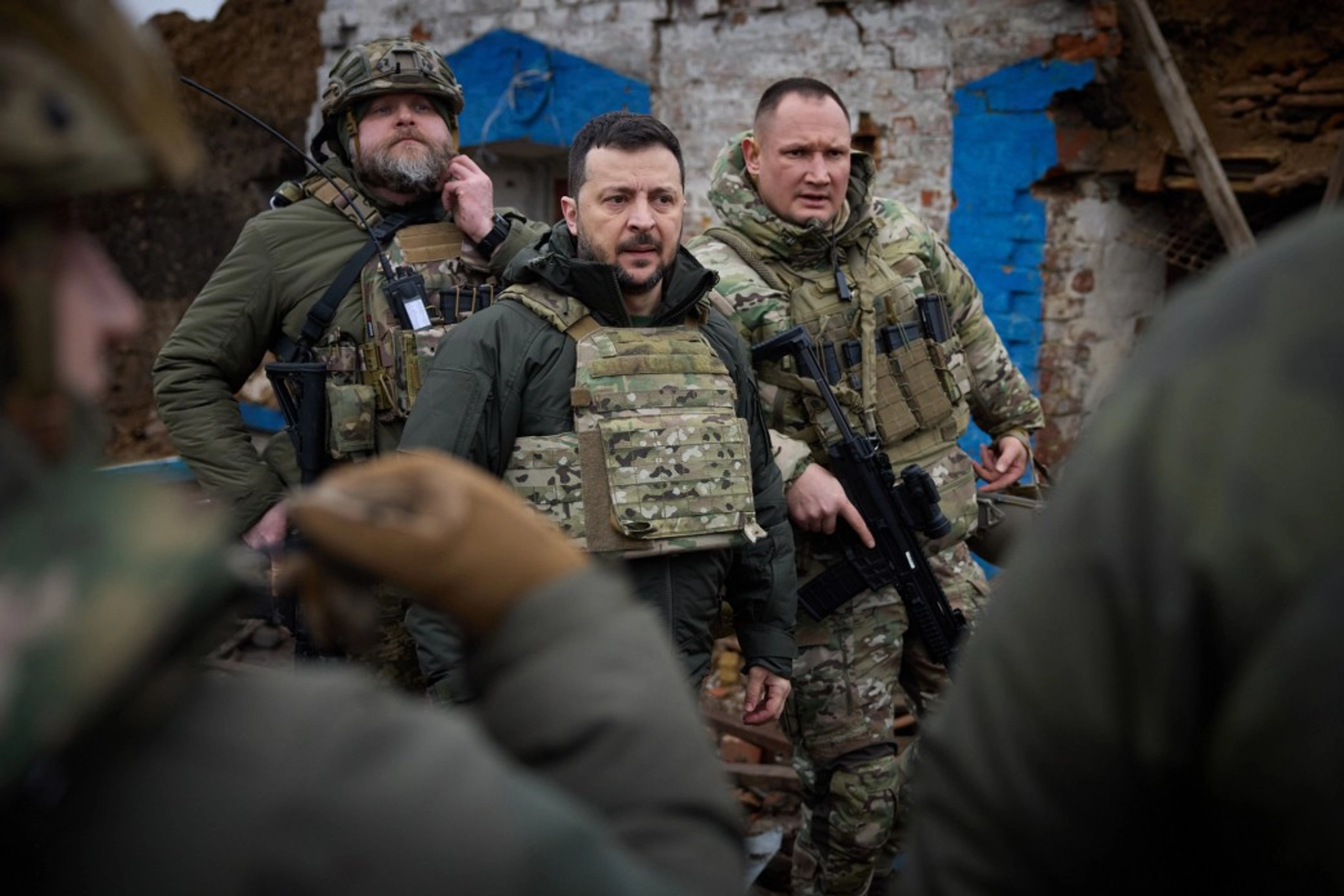 Zelensky Visits Troops in Frontline Village of Robotyne