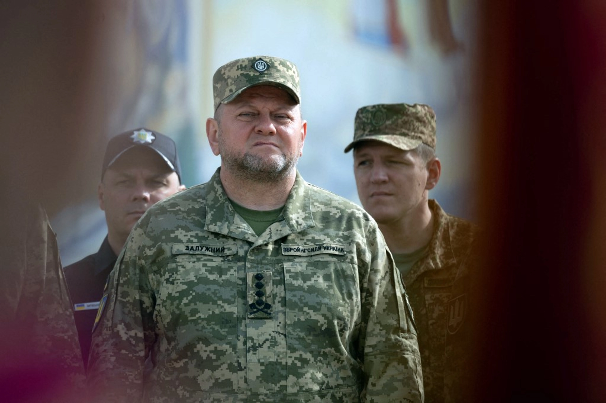 Eurotopics: Ukraine - Power Struggle Between President and Army Chief?