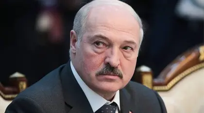Лукашенко дозволив білоруським військовим застосовувати зброю проти цивільних