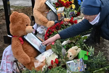 Anguish in Ukraine After Family Killed in Russian Attack