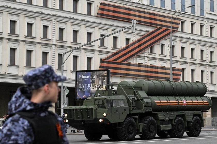 Munich Contemplates the ‘End of Peaceful Times’