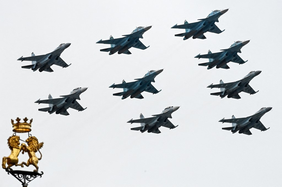 Russia Receives New Batch of Su-35S Fighters Amid Ongoing Conflict