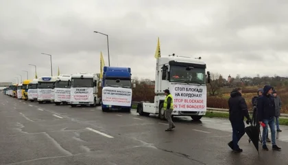 Ukrainian Carriers to Block Polish Goods on Border
