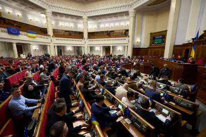 Верховна Рада ухвалила закон про демобілізацію строковиків