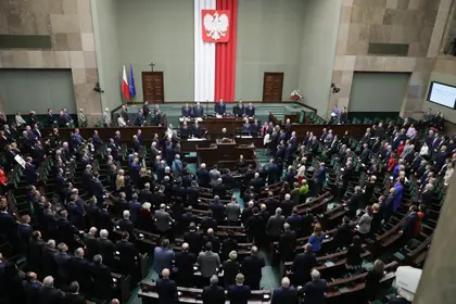 Сейм Польщі вшанував пам'ять жертв агресії Росії та закликав ЄС і НАТО до всебічної підтримки України