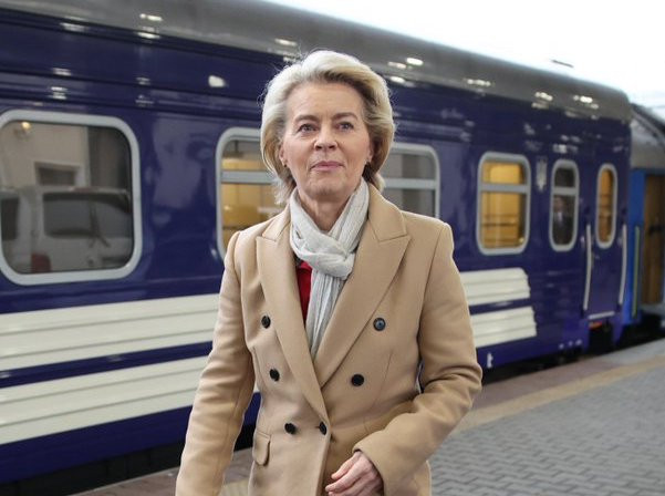 Western Leaders Show Solidarity with Kyiv on Two Year Anniversary - Vimarsana News
