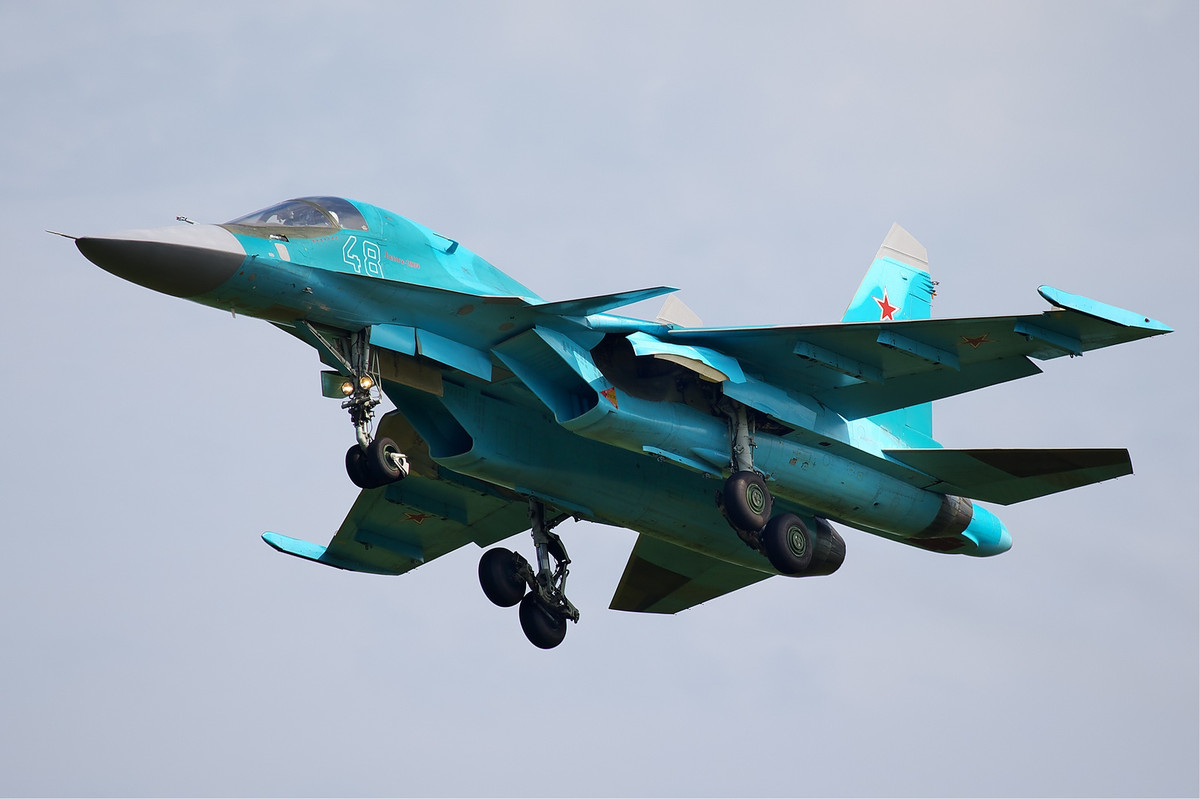 Ucraina doboară un alt avion de luptă rusesc SU-34 pentru a opta oară în zece zile