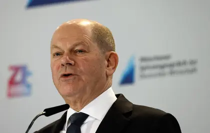 Western Allies Slam Scholz for Foot-in-Mouth Comment About UK, French Troops in Ukraine
