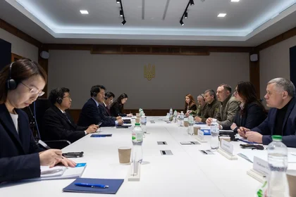 Worlds Apart: Chinese Envoy Meets Ukrainian Officials in Kyiv to Discuss Peace Plans