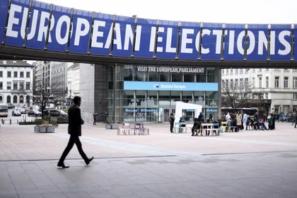 EU Fights Anti-Ukraine Propaganda Ahead of Vote