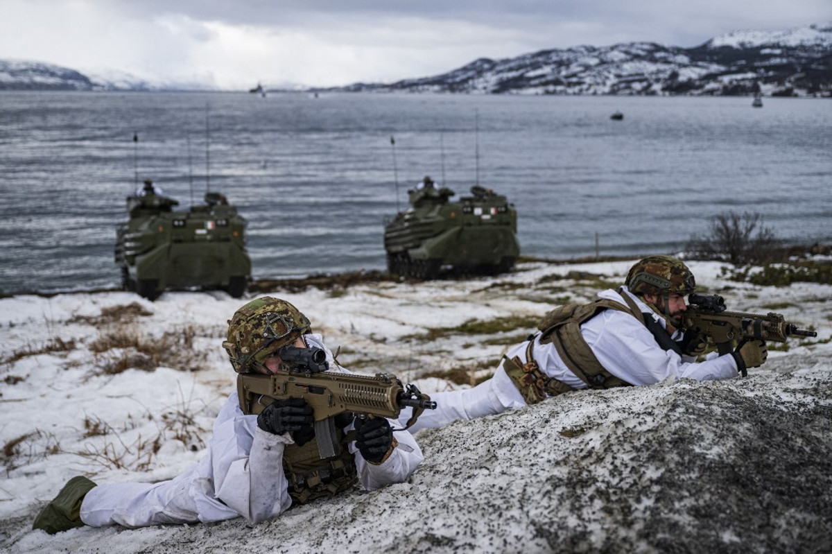 Russia Threatens Response to Norway's Military Buildup, US Missile Systems