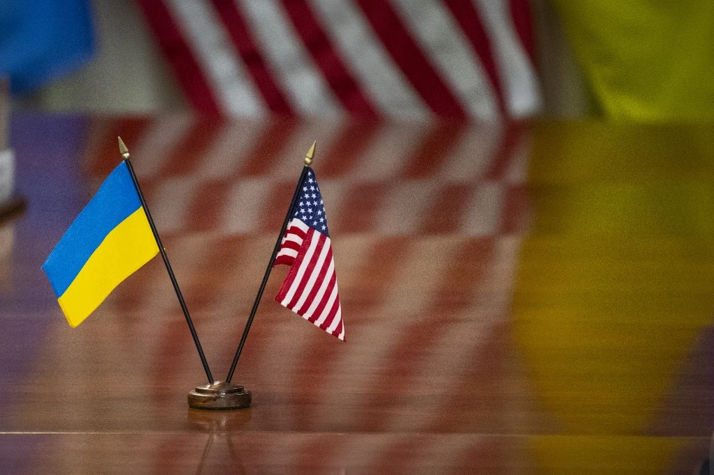 Forecasting the Future of Ukrainian and US Democracy