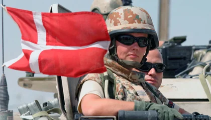 У Данії планують розпочати призов жінок до армії