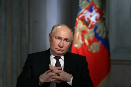 Putin Urges Russians to Back Him at Polls in 'Difficult' Time