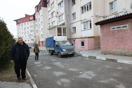 Russian Border Villages Empty as Attacks Escalate: 9,000 Children to Relocate