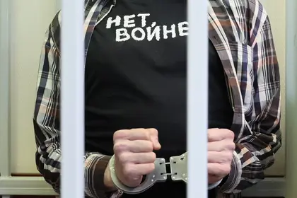 Russian Filmmaker Gets 3 Years in Prison for Ukraine Posts