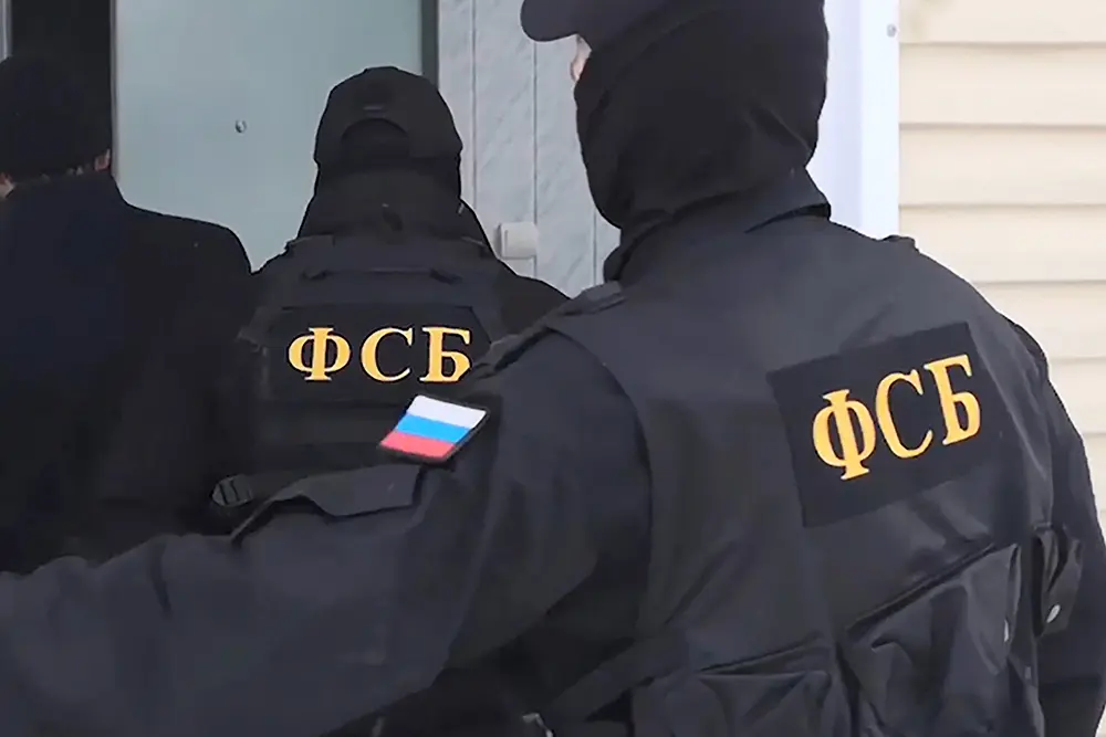 Russia Arrests Man Accused of Spying for New Zealand