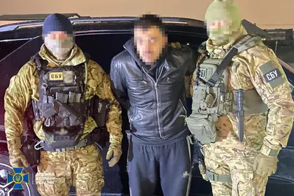 СБУ затримала трьох жителів Запоріжжя, які продавали наркотики в ЄС