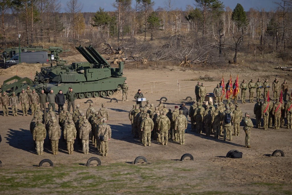 NATO Not Planning to Train Soldiers Inside Ukraine but Tensions with Russia Rising