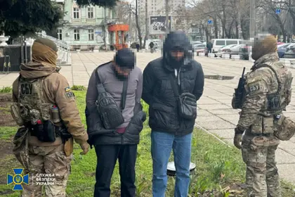 В Одесі СБУ затримала двох іноземців, які передавали РФ дані про Сили оборони України