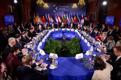Вступ до ЄС і НАТО, мобілізація та обіцянки партнерів: головні заяви Зеленського